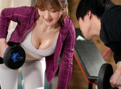 Nữ PT gợi cảm và chàng trai số hưởng địt nhau