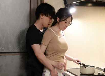Mẹ kế của chồng kích thích con chồng