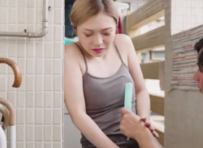 Anh trai giúp em dâu giúp em dâu có bầu